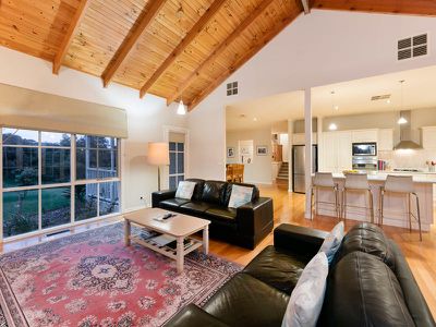 2 Loch Fyne Court, Sorrento