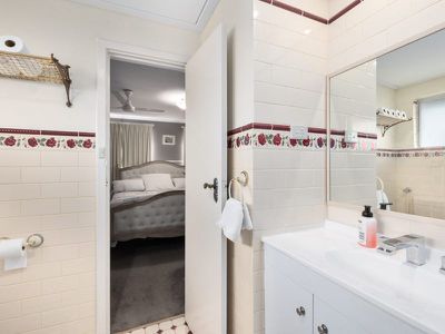 40 Carawatha Avenue, Mount Nasura