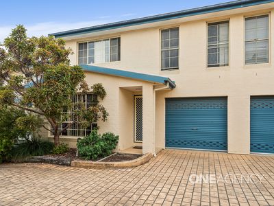14 / 15 Wood Crescent, Huskisson