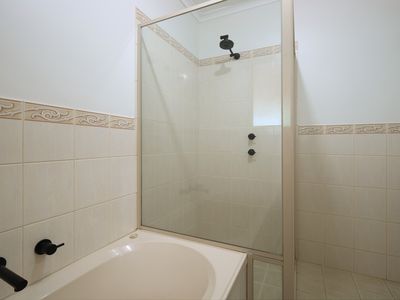 1 Alder Court, Murray Bridge