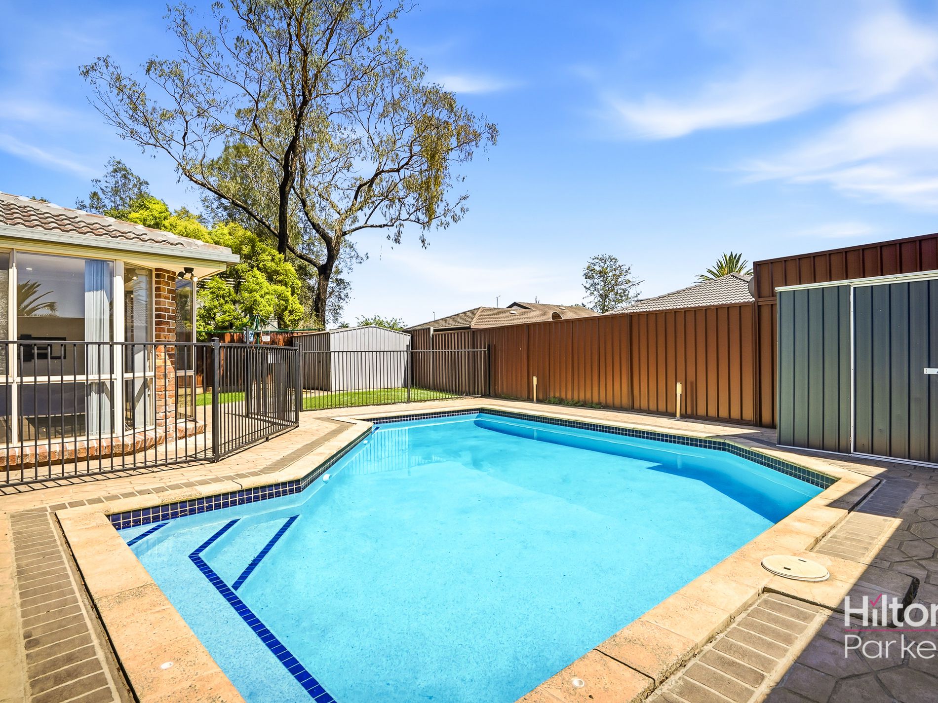 9 Osmond Court, Hassall Grove