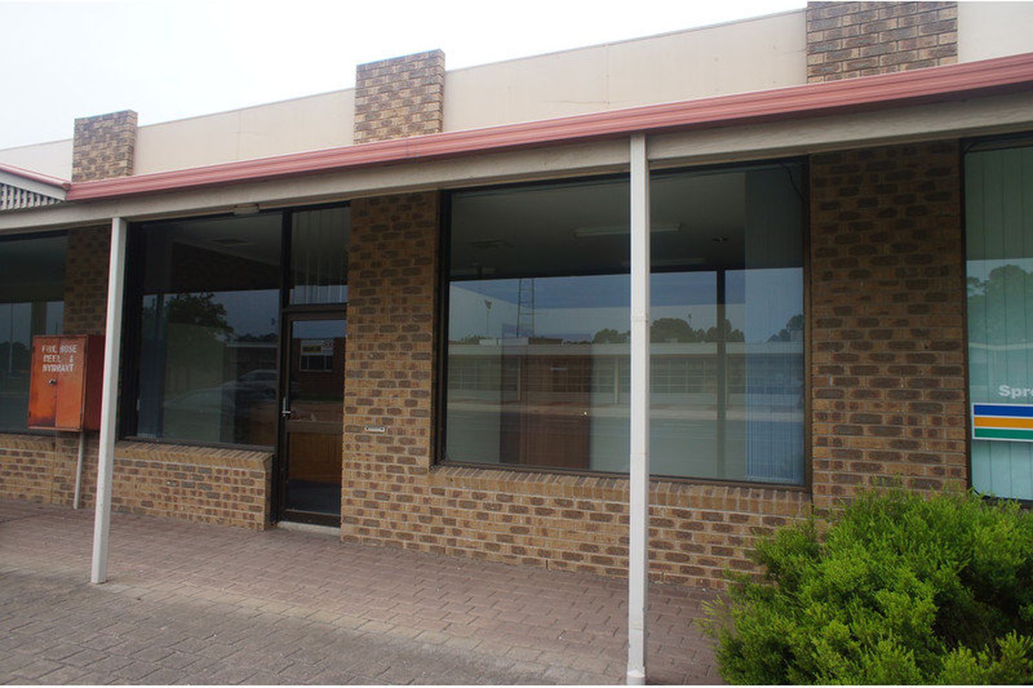 2 / 31 - 33 O'Callaghans Prd, Horsham