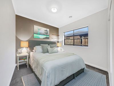 16 Albion Crescent, Mickleham