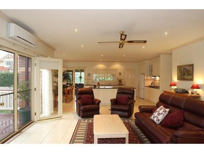 12 Olivia Court, Gisborne