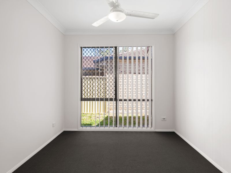 8 Mount Barney Crescent, Algester