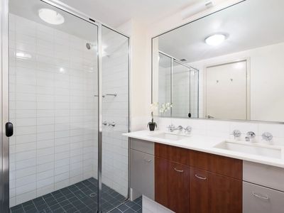 1219 / 168 Grey Street, South Brisbane