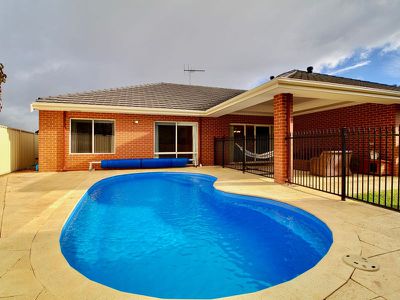 35 Cleland Crescent , Baldivis