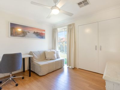 11 Keel Cove, Waikiki