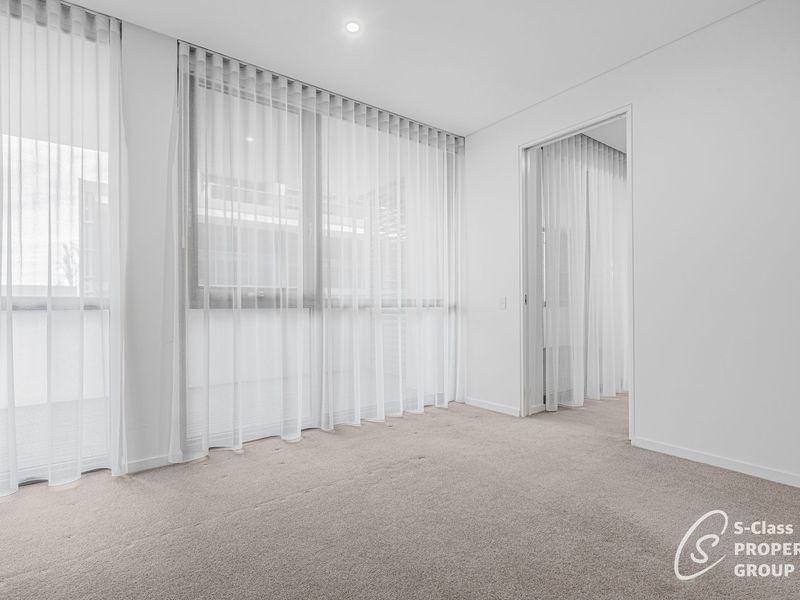 213 / 8 Moreau Parade, East Perth