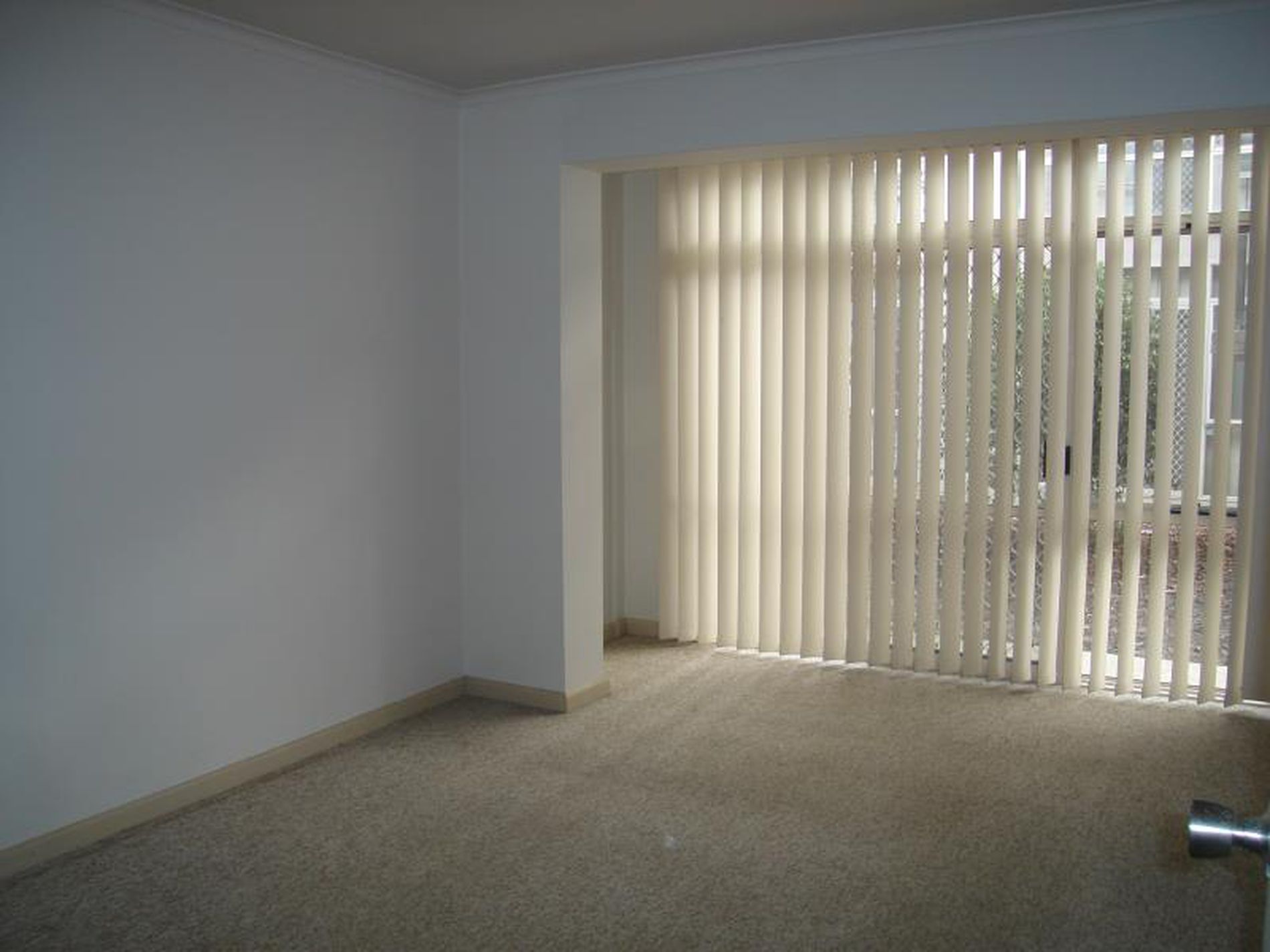 2 / 159-161 Roslyn Road, Belmont