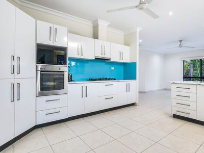 10 Rose Street, Gunn
