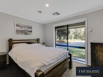 17 Mistletoe Lane, Glenrowan