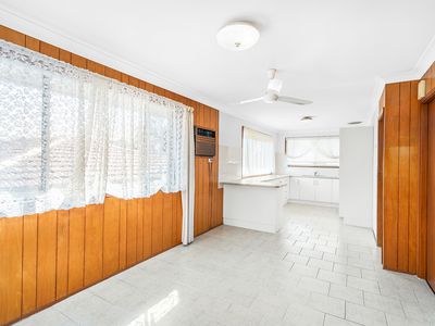 130 The Kingsway, Barrack Heights