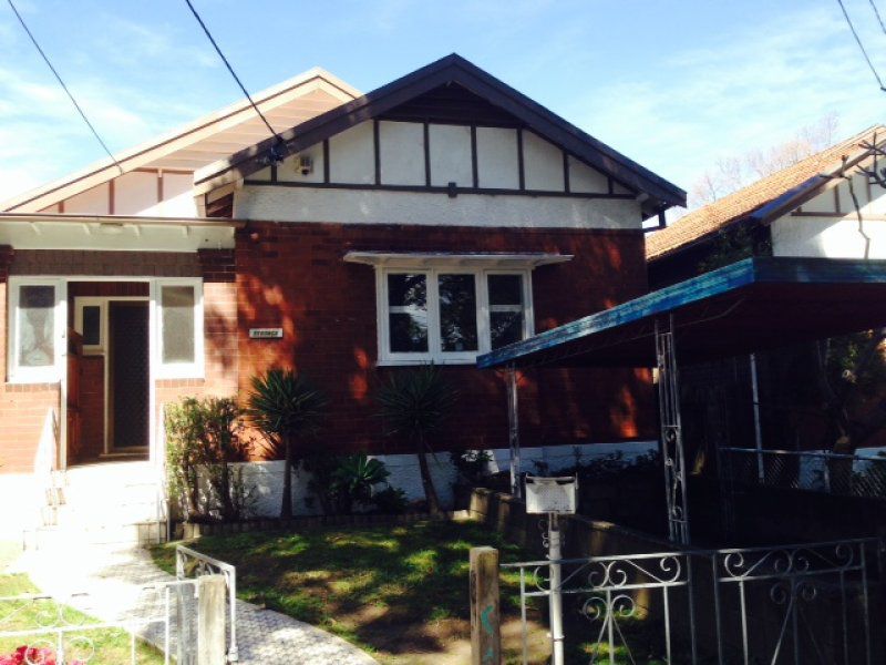 98 Ninth Avenue, Campsie