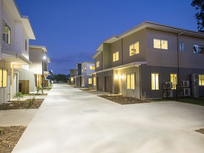 30A / 1 Collins Lane, Kin Kora
