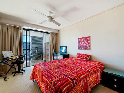168 / 105 Scarborough Street, Southport