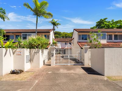 3 / 67 Digger Street, Cairns North