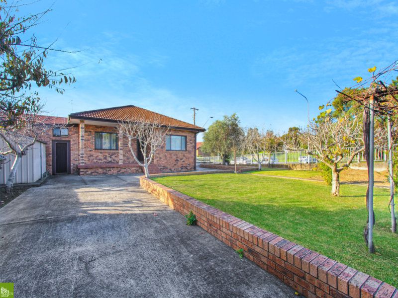56 Elliotts Road, Fairy Meadow