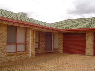 2 / 36 Windsor Parade, Dubbo