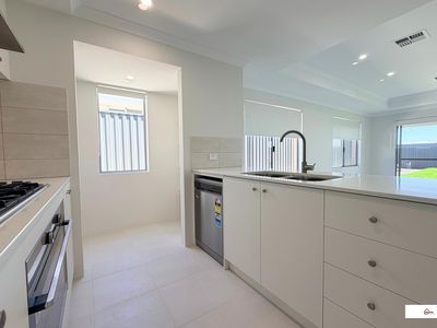 9 Peregrine Road, Eglinton