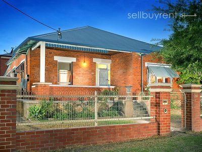 560 HANEL STREET, Albury