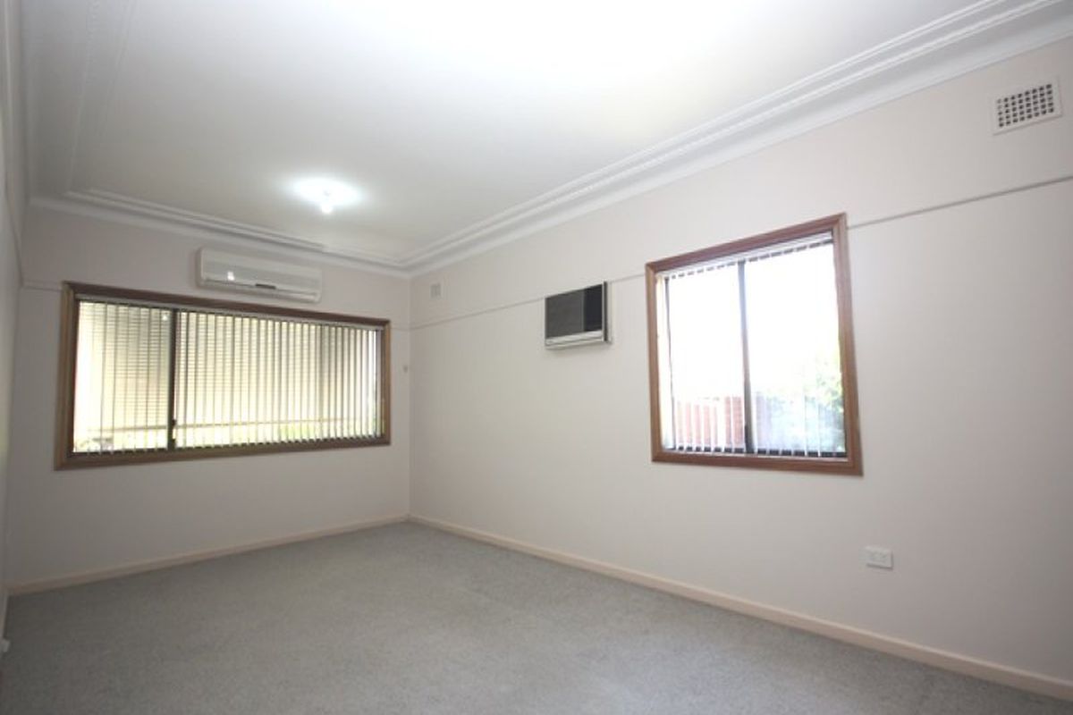 10 Wayman Place, Merrylands