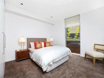 1 / 5 Waverley Crescent, Bondi Junction