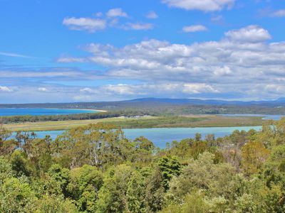 10 Seaview Ave, Merimbula