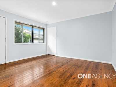 2 / 209 Shellharbour Rd, Barrack Heights