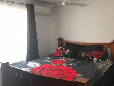 34 TOPAZ CIRCUIT, Urangan