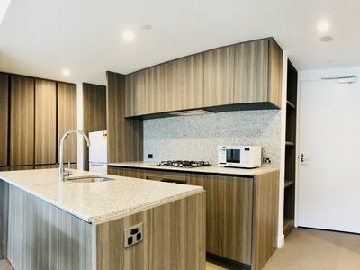 911 / 160 Victoria Street, Carlton