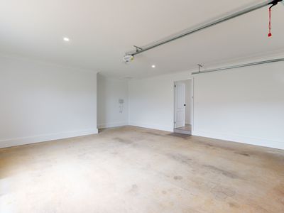 64 Champagne Drive, Dubbo
