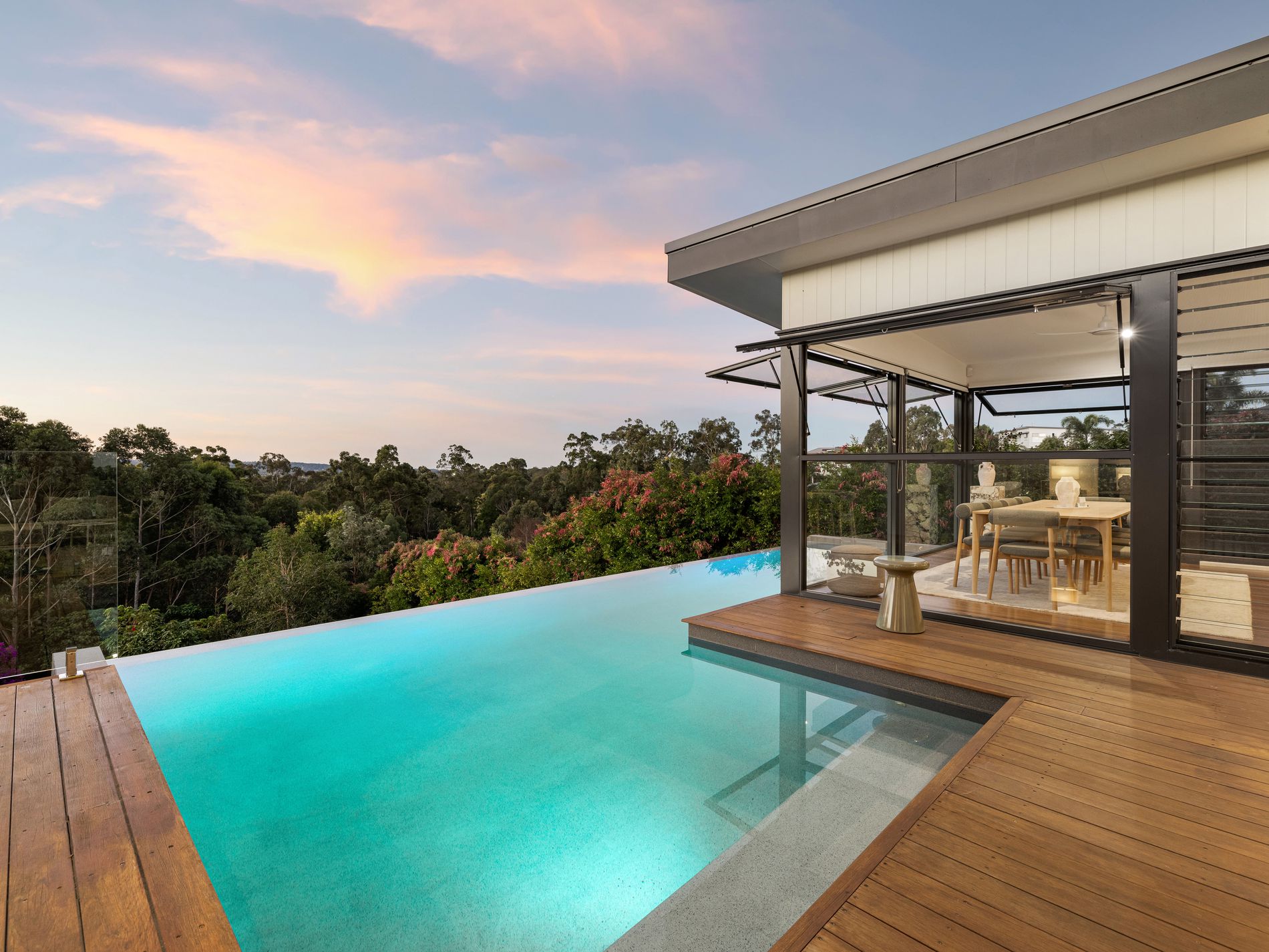 10 Kingfisher Crescent, Palmview