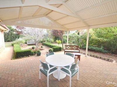 61 Cormorant Crescent, Dubbo