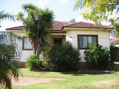 43 Picnic Point Rd, Panania