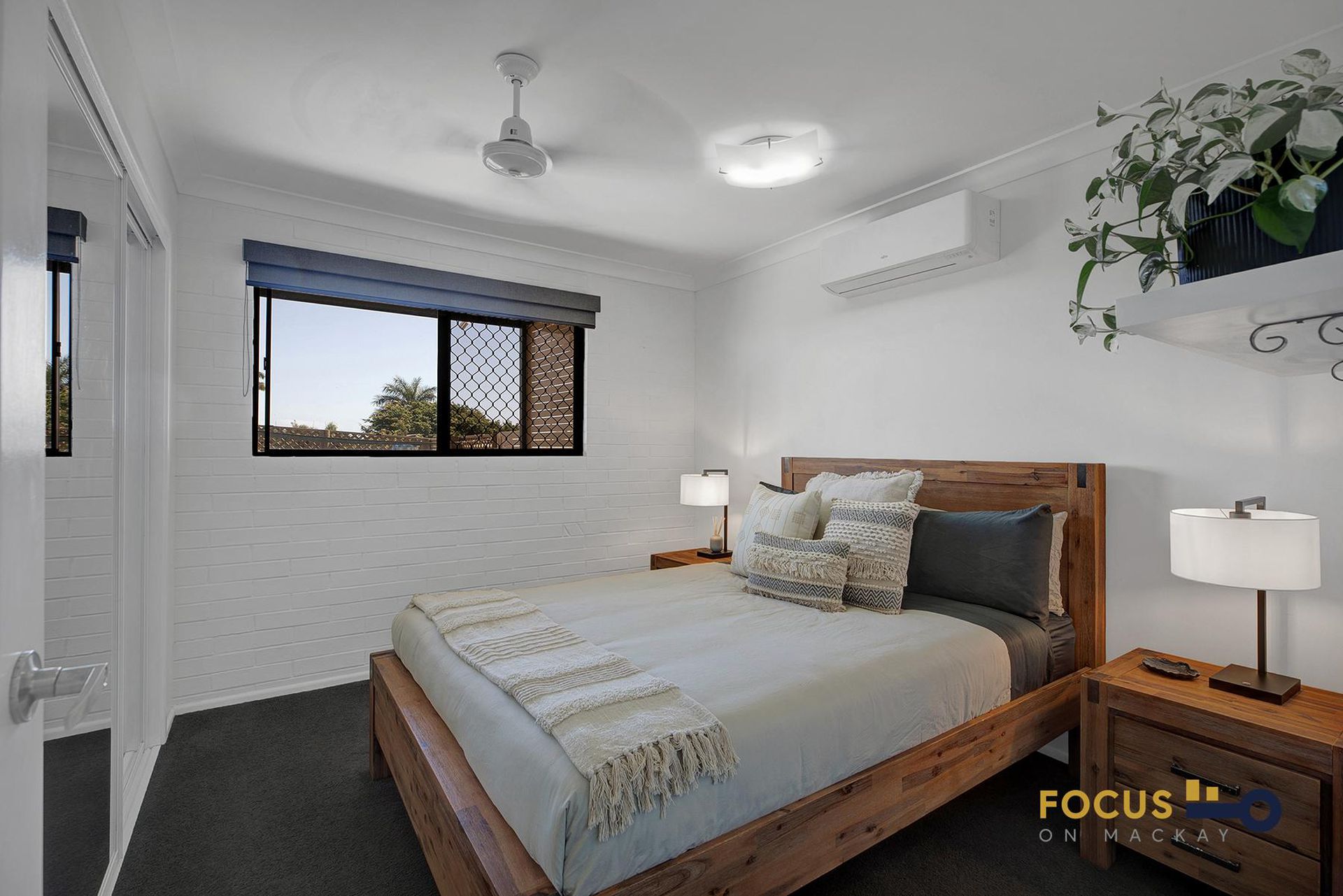4 Campbell St, Campwin Beach