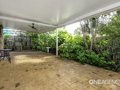 15 Jezabel Dr, Springfield Lakes