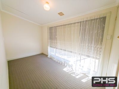 12 Muir Avenue, Kerang