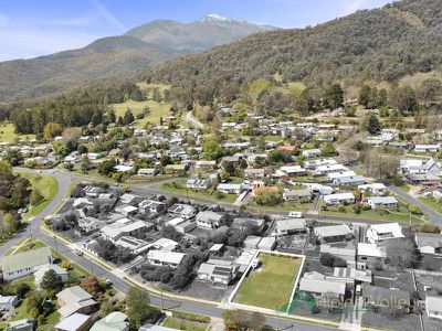 10 Beauty Avenue, Mount Beauty
