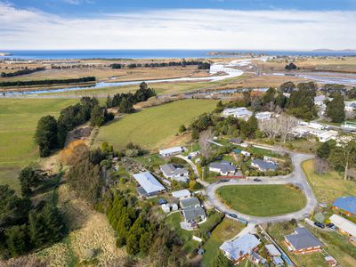 19 Kennard Crescent, Karitane