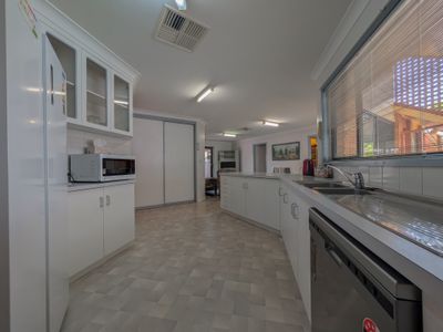 10 Poole Boulevard, Swan Hill