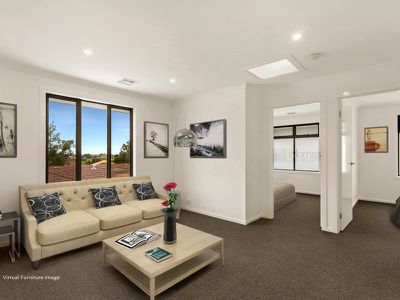 2 / 37 Banool Road, Balwyn