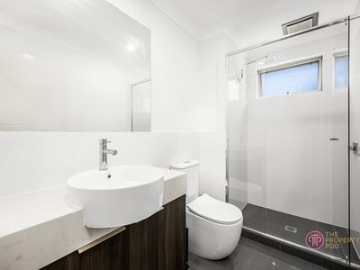 2 / 3 Oak Street, Cannington