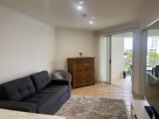 413 / 180 Alexandra Parade, Alexandra Headland