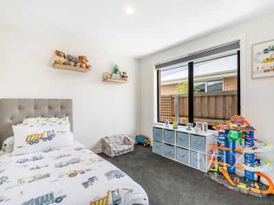 64 Menin Drive, Brighton