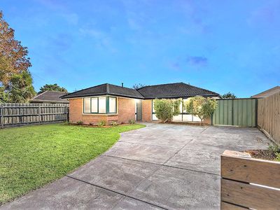 9 Bourke Road, Oakleigh South