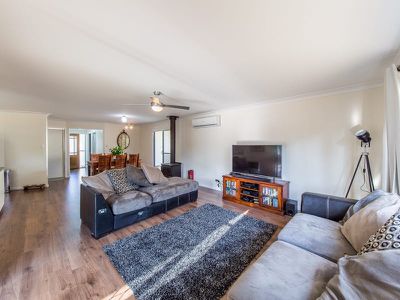 33 Farr Court, Wattle Camp