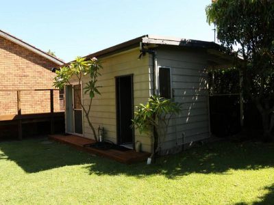 23 Mermaid Avenue, Hawks Nest