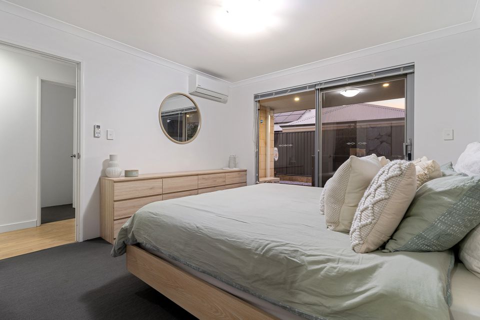 11 AUBURN WAY, Baldivis