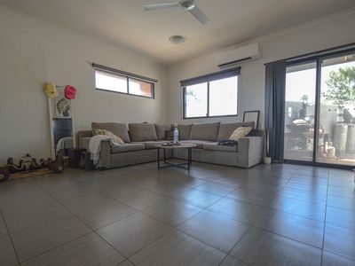 1 / 8 Beacon Close, South Hedland